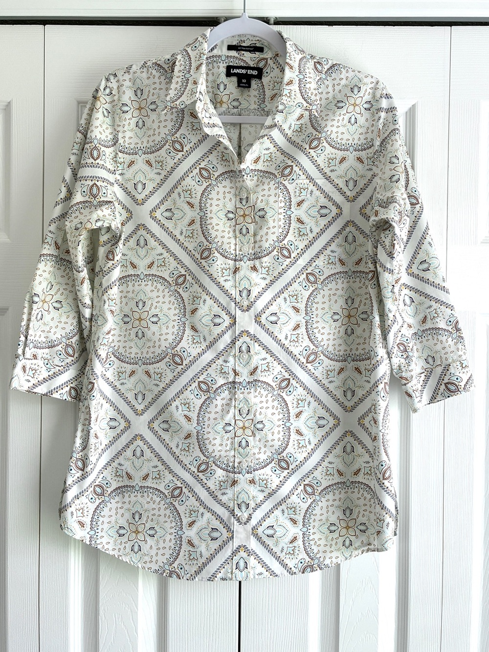 Lands’ End No Iron Button Down Shirt 10 Medallion Print Business Casual Office - Picture 2 of 11